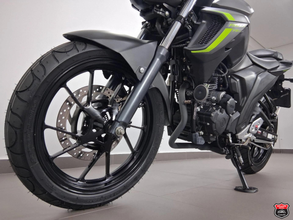 Foto Miniatura Yamaha FZ25 FAZER ABS 2024