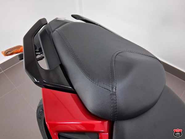 Foto Miniatura Yamaha FZ25 FAZER CONNECTED ABS 2026