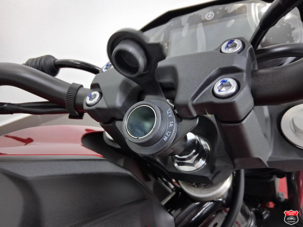 Foto Miniatura Yamaha FZ25 FAZER CONNECTED ABS 2026