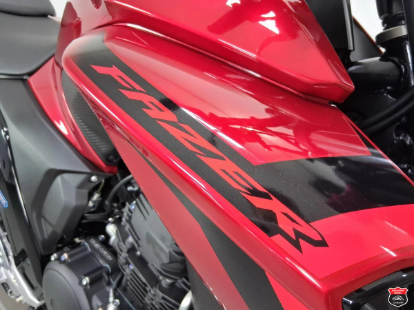 Foto Miniatura Yamaha FZ25 FAZER CONNECTED ABS 2026