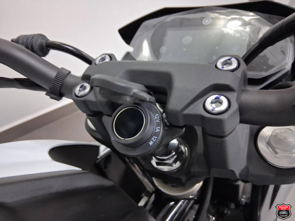 Foto Miniatura Yamaha FZ25 FAZER CONNECTED ABS 2026
