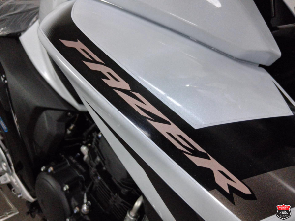 Foto Miniatura Yamaha FZ25 FAZER CONNECTED ABS 2026