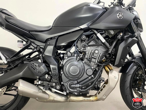 Foto Miniatura Yamaha MT-07 CONNECTED ABS 2026