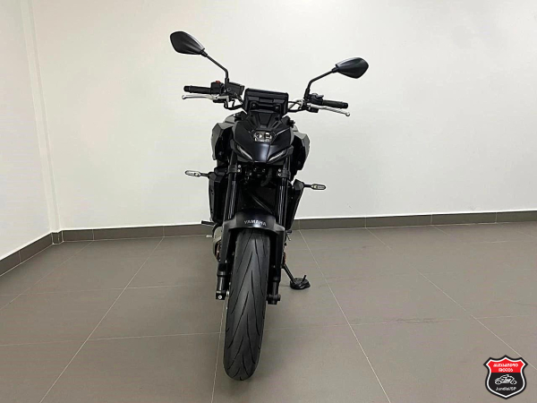 Foto Miniatura Yamaha MT-07 CONNECTED ABS 2026