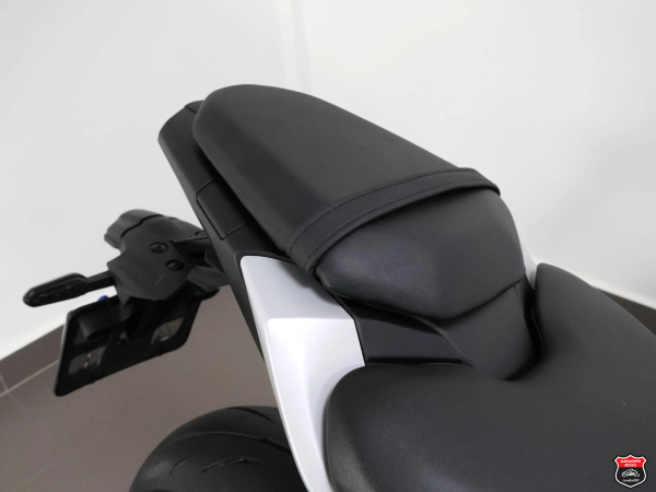 Foto Miniatura Yamaha MT-07 CONNECTED ABS 2026