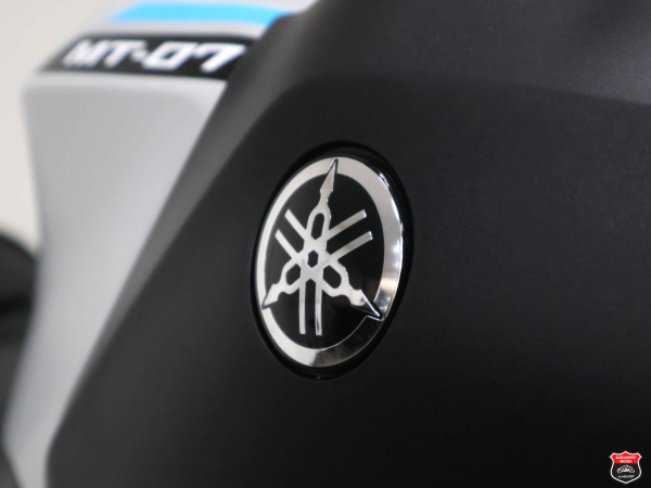 Foto Miniatura Yamaha MT-07 CONNECTED ABS 2026