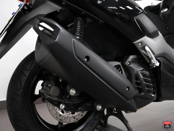 Foto Miniatura Yamaha NMAX 160 ABS 2018