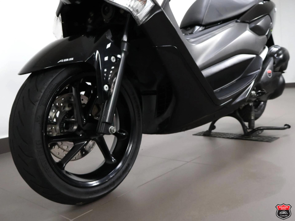 Foto Miniatura Yamaha NMAX 160 ABS 2019