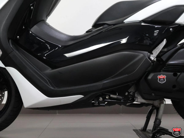 Foto Miniatura Yamaha NMAX 160 ABS 2022