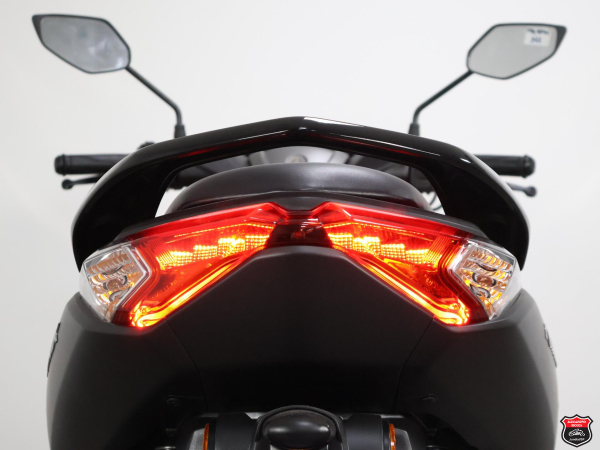 Foto Miniatura Yamaha NMAX 160 ABS 2022