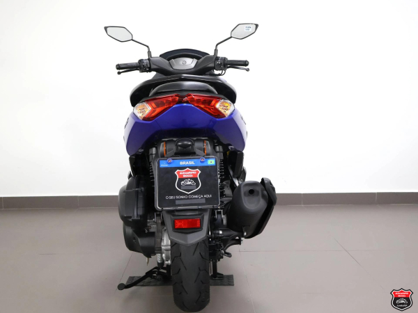 Foto Miniatura Yamaha NMAX 160 ABS 2024