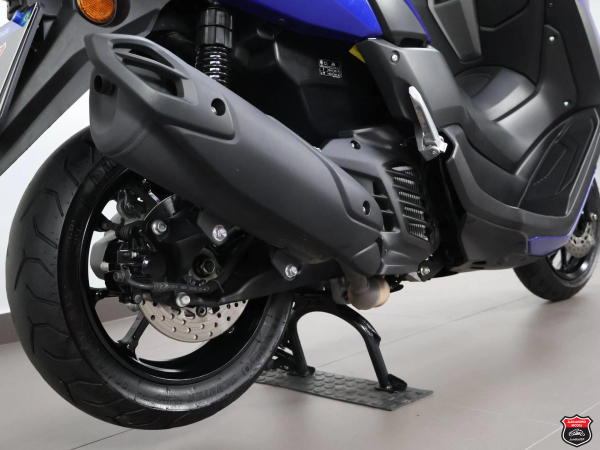 Foto Miniatura Yamaha NMAX 160 ABS 2024