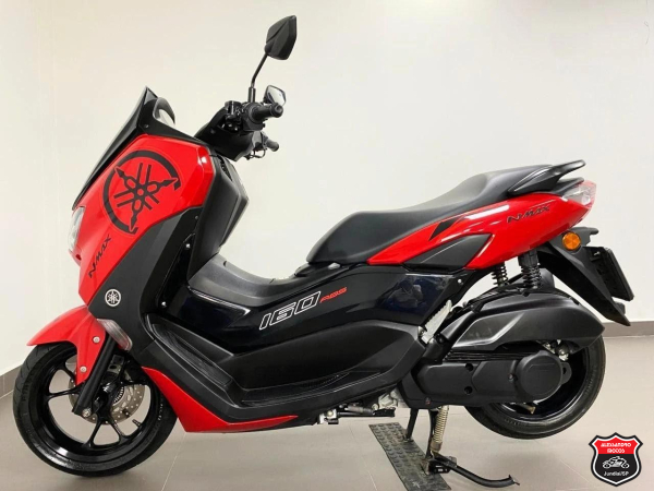 Foto Miniatura Yamaha NMAX CONNECTED 160 ABS 2024