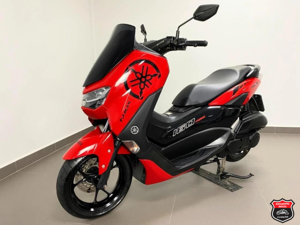 Foto Miniatura Yamaha NMAX CONNECTED 160 ABS 2024
