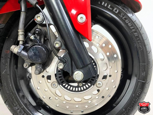 Foto Miniatura Yamaha NMAX CONNECTED 160 ABS 2024