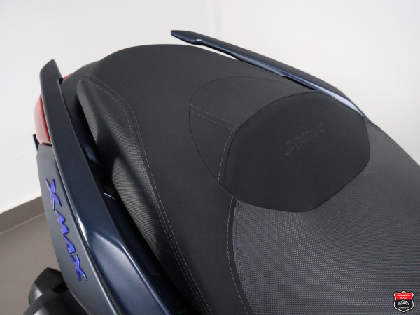 Foto Miniatura Yamaha XMAX 250 CONNECTED ABS 2025