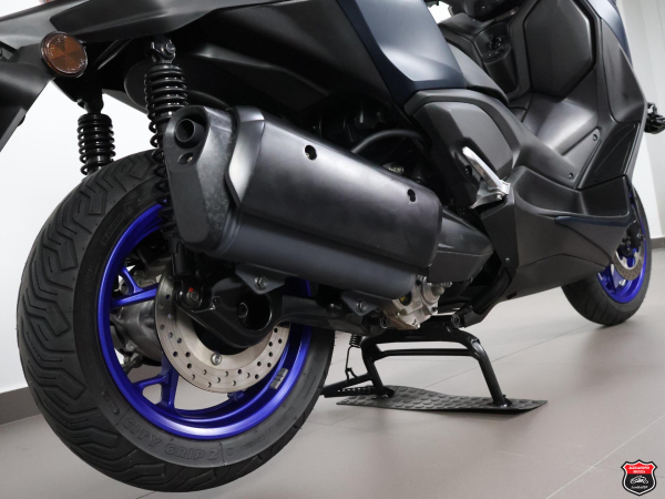 Foto Miniatura Yamaha XMAX 250 CONNECTED ABS 2025