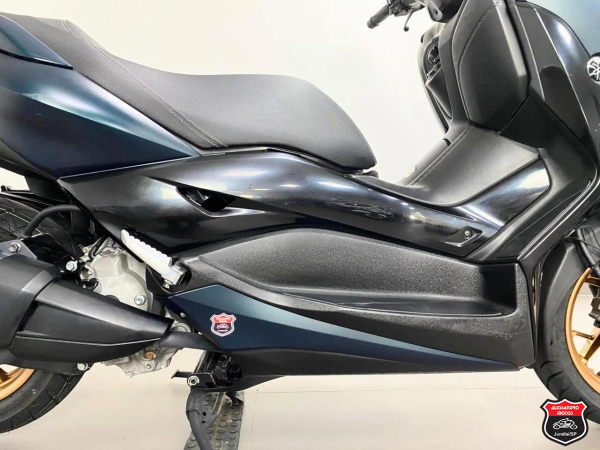 Foto Miniatura Yamaha XMAX ABS 2024