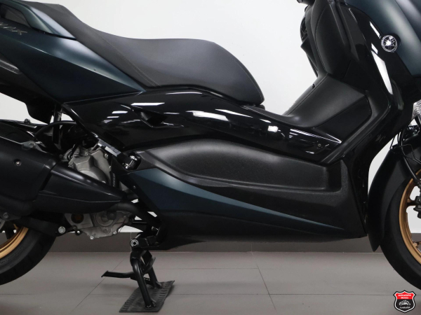 Foto Miniatura Yamaha XMAX ABS 2024