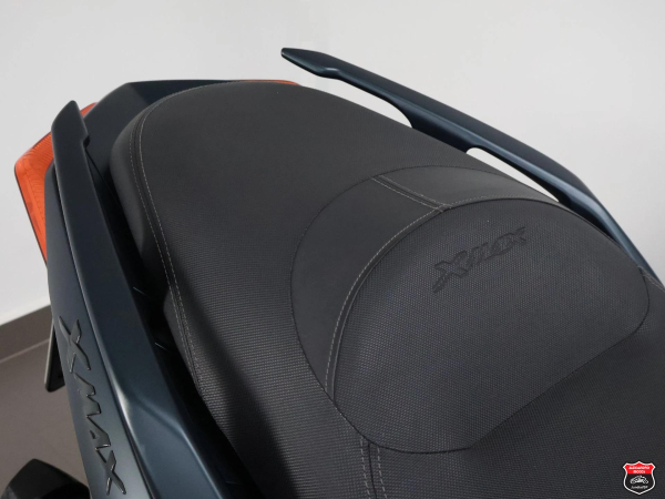 Foto Miniatura Yamaha XMAX ABS 2024