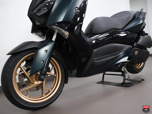 Foto Miniatura Yamaha XMAX ABS 2024