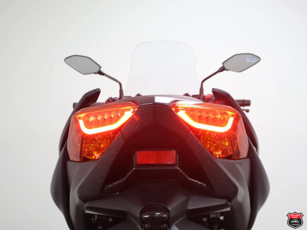 Foto Miniatura Yamaha XMAX ABS 2024