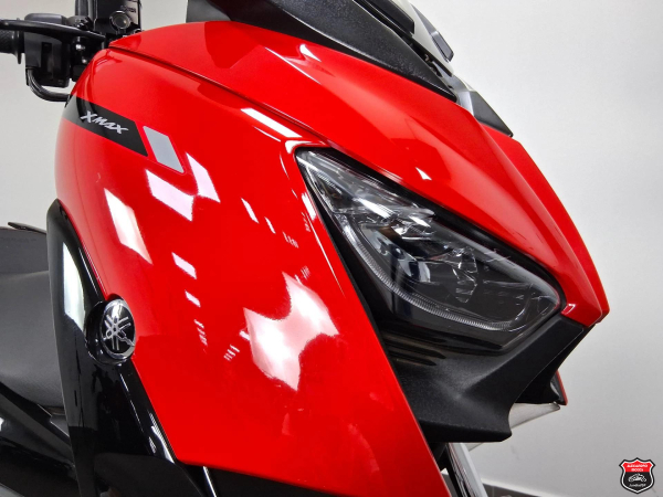 Foto Miniatura Yamaha XMAX ABS 2024