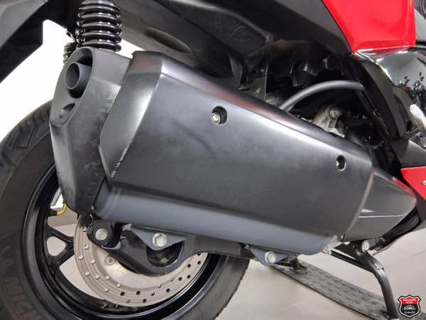 Foto Miniatura Yamaha XMAX ABS 2024