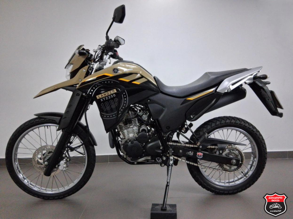 Foto Miniatura Yamaha XTZ 250 LANDER 2023