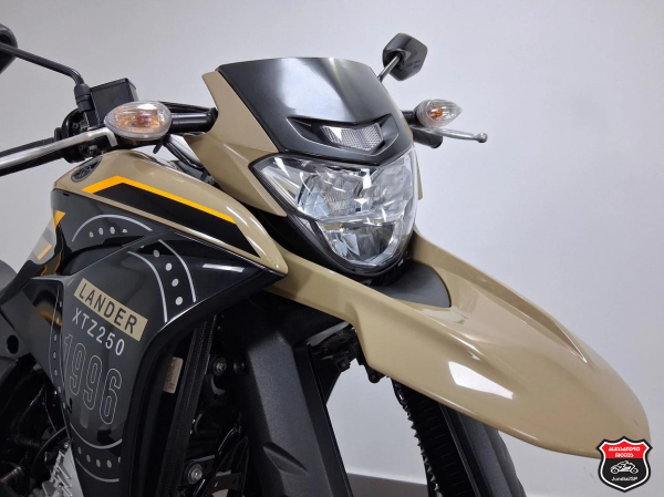 Foto Miniatura Yamaha XTZ 250 LANDER 2023