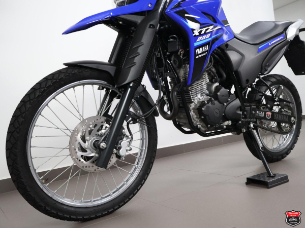 Foto Miniatura Yamaha XTZ 250 LANDER 2023