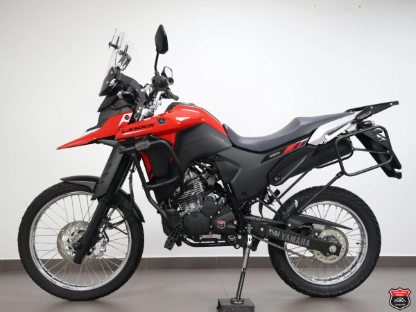 Foto Miniatura Yamaha XTZ 250 LANDER CONNECTED 2025