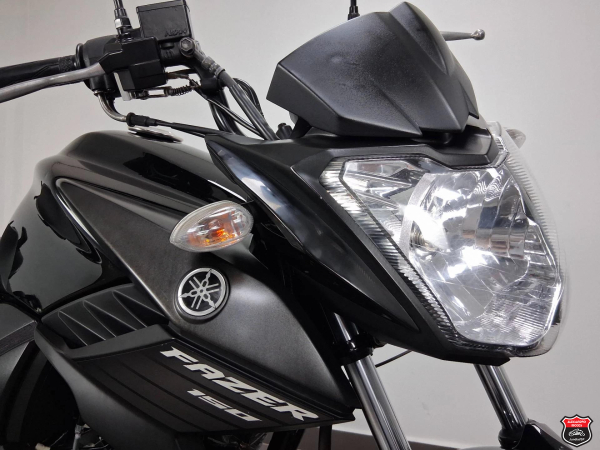 Foto Miniatura Yamaha YS 150 FAZER SED 2022