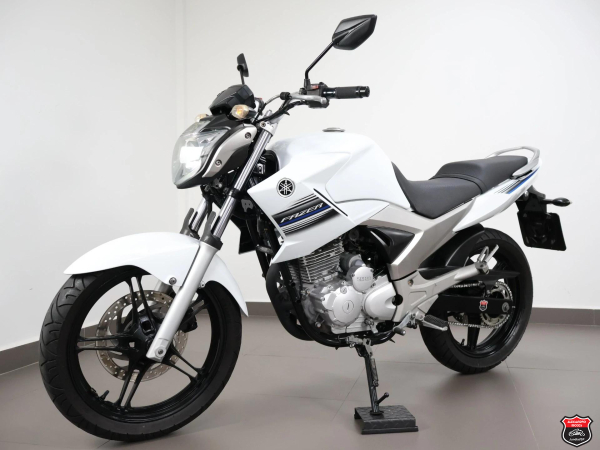 Foto Miniatura Yamaha YS 250 FAZER 2015