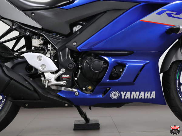 Foto Miniatura Yamaha YZF R3 ABS 2022