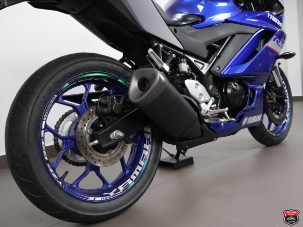 Foto Miniatura Yamaha YZF R3 ABS 2022